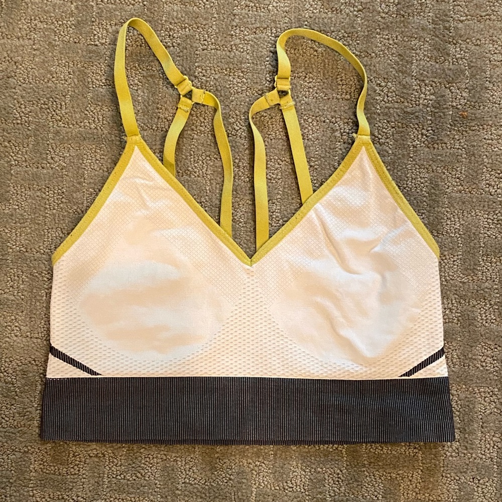 Knix sports bra